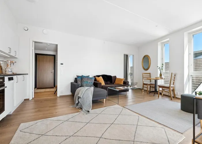 Lägenhet Seaside Promenade Strolls From A 2br Downtown